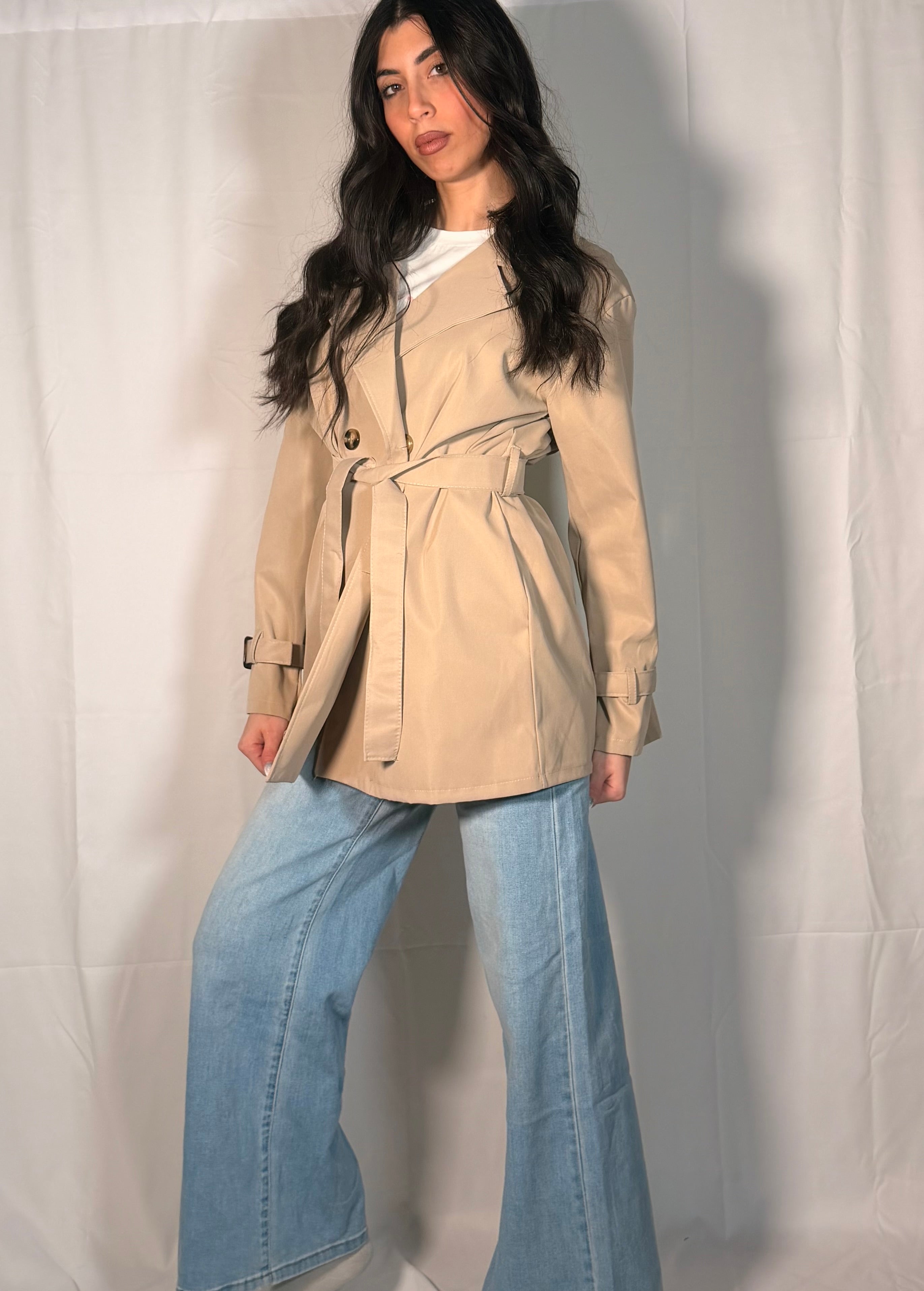 Trench corto