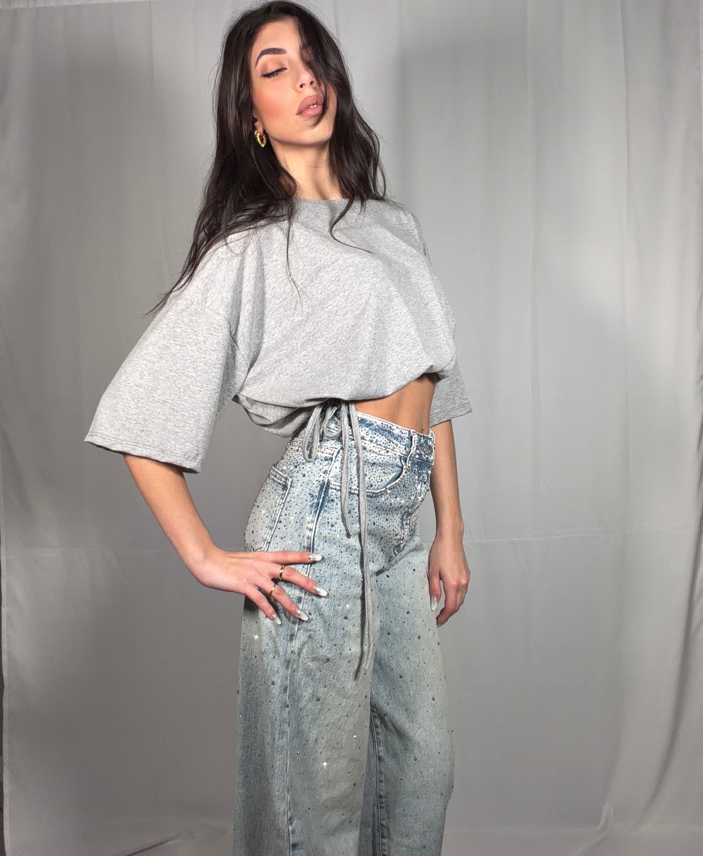T-shirt grigia con lacci 100% Cotone